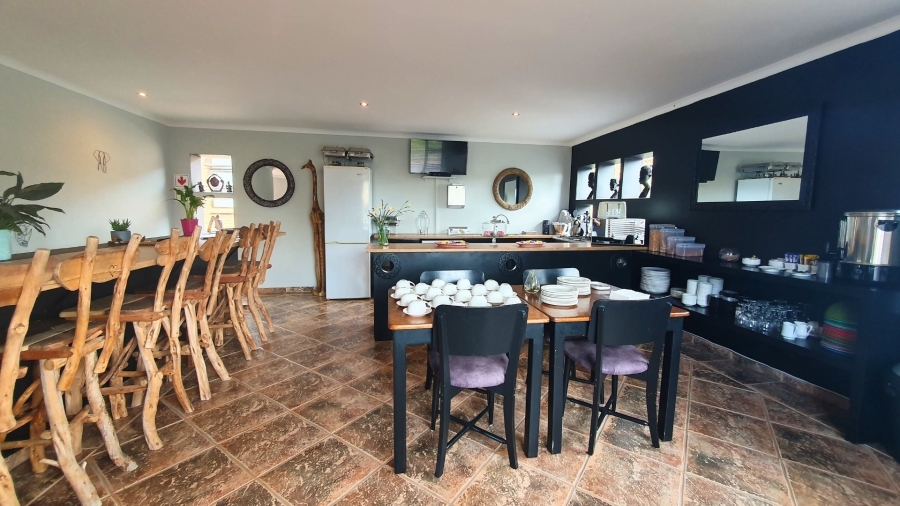 10 Bedroom Property for Sale in Dana Bay Western Cape